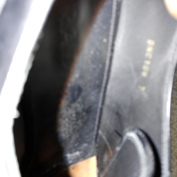 Prada Black Leather Oxford Shoes - Picture 6 of 7